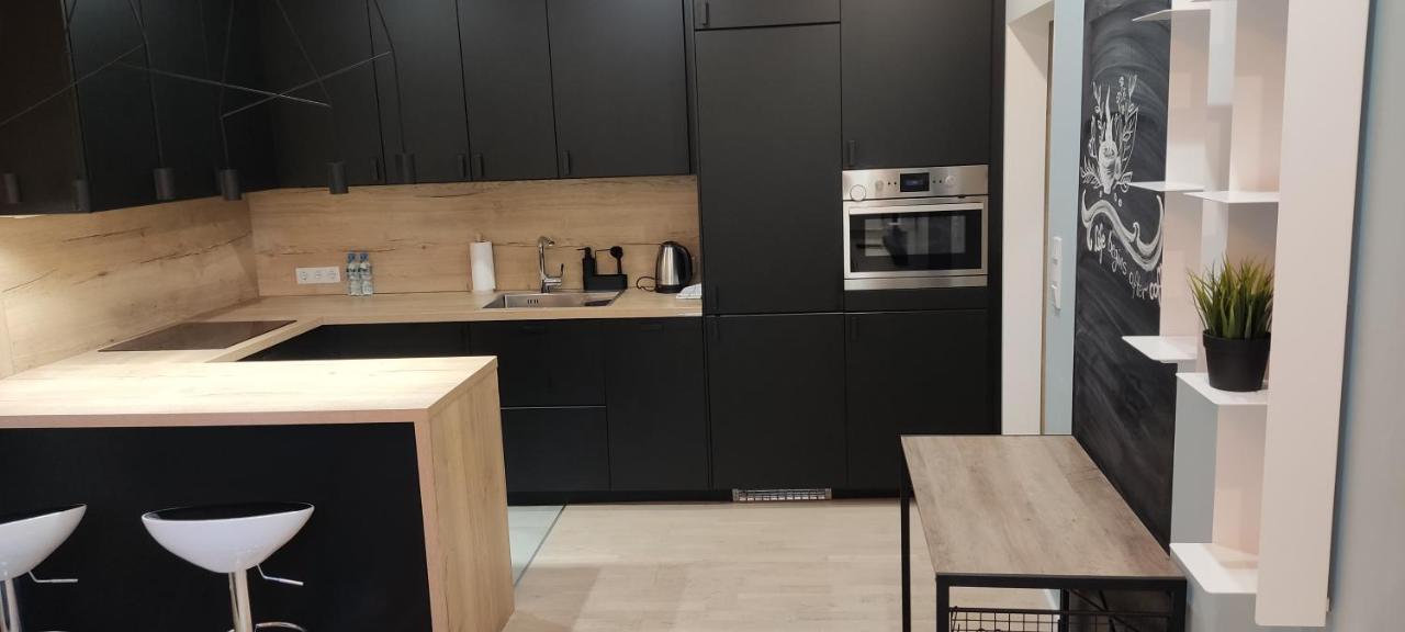 Be My Guest- Fontany Luxury Apartment Metro Wi-Fi Free Parking Zone Warschau Exterior foto
