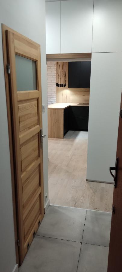 Be My Guest- Fontany Luxury Apartment Metro Wi-Fi Free Parking Zone Warschau Exterior foto